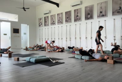 アイアンガーヨガのアジャスト