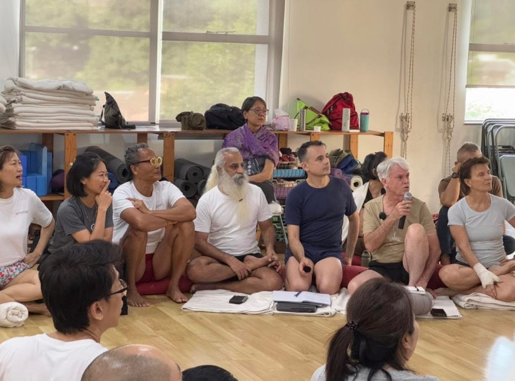 アイアンガーヨガのシニアティーチャー